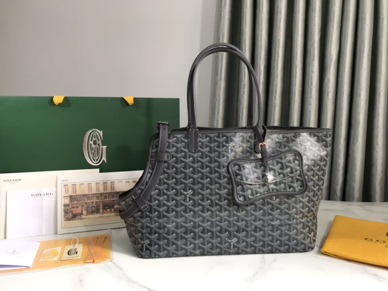 Goyard Pet Bags